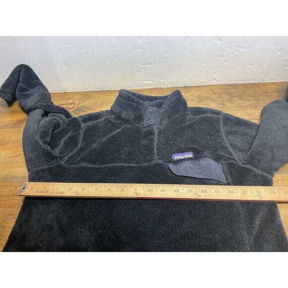Patagonia Women's Re-Tool Snap-T Pullover Large Black Soft Fleece - Picture 8 of 14